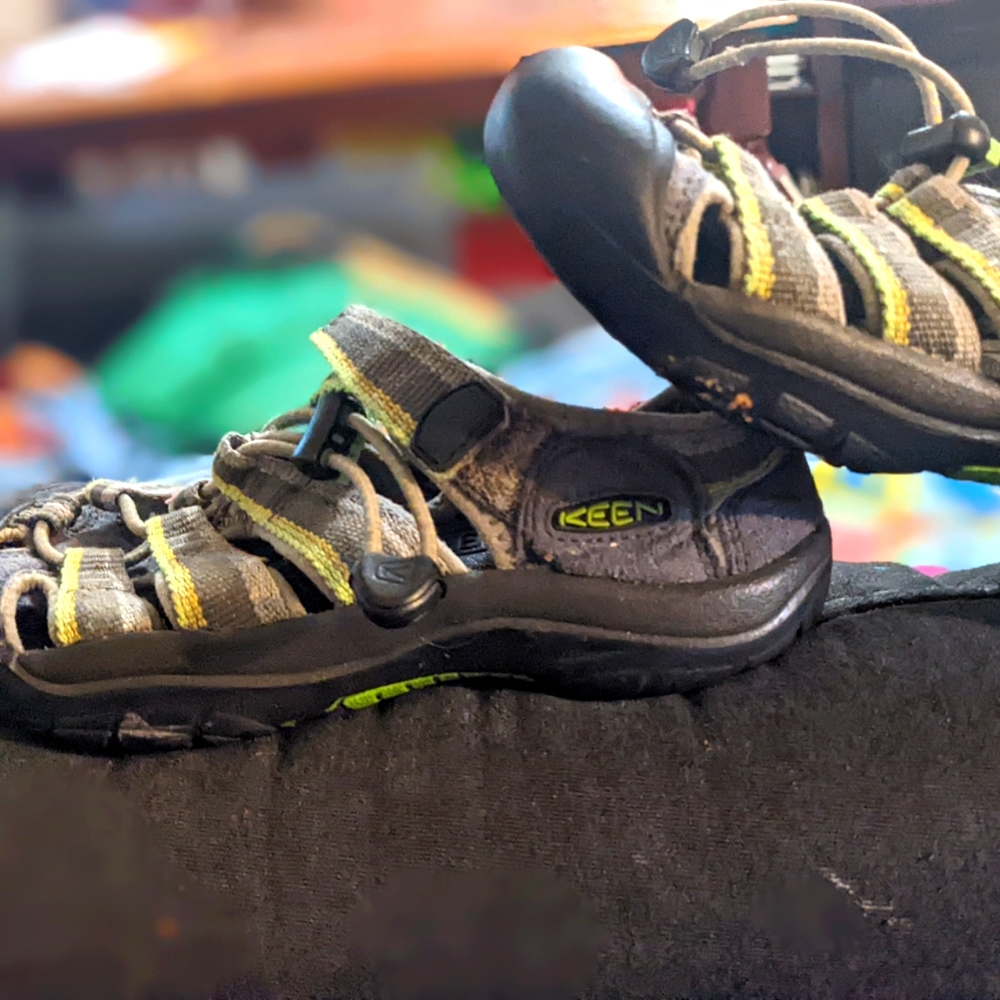 KEEN Newport H2 kids sandals